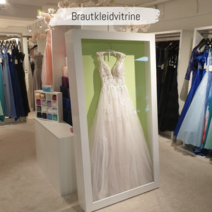 Brautkleidvitrine "LOVE"